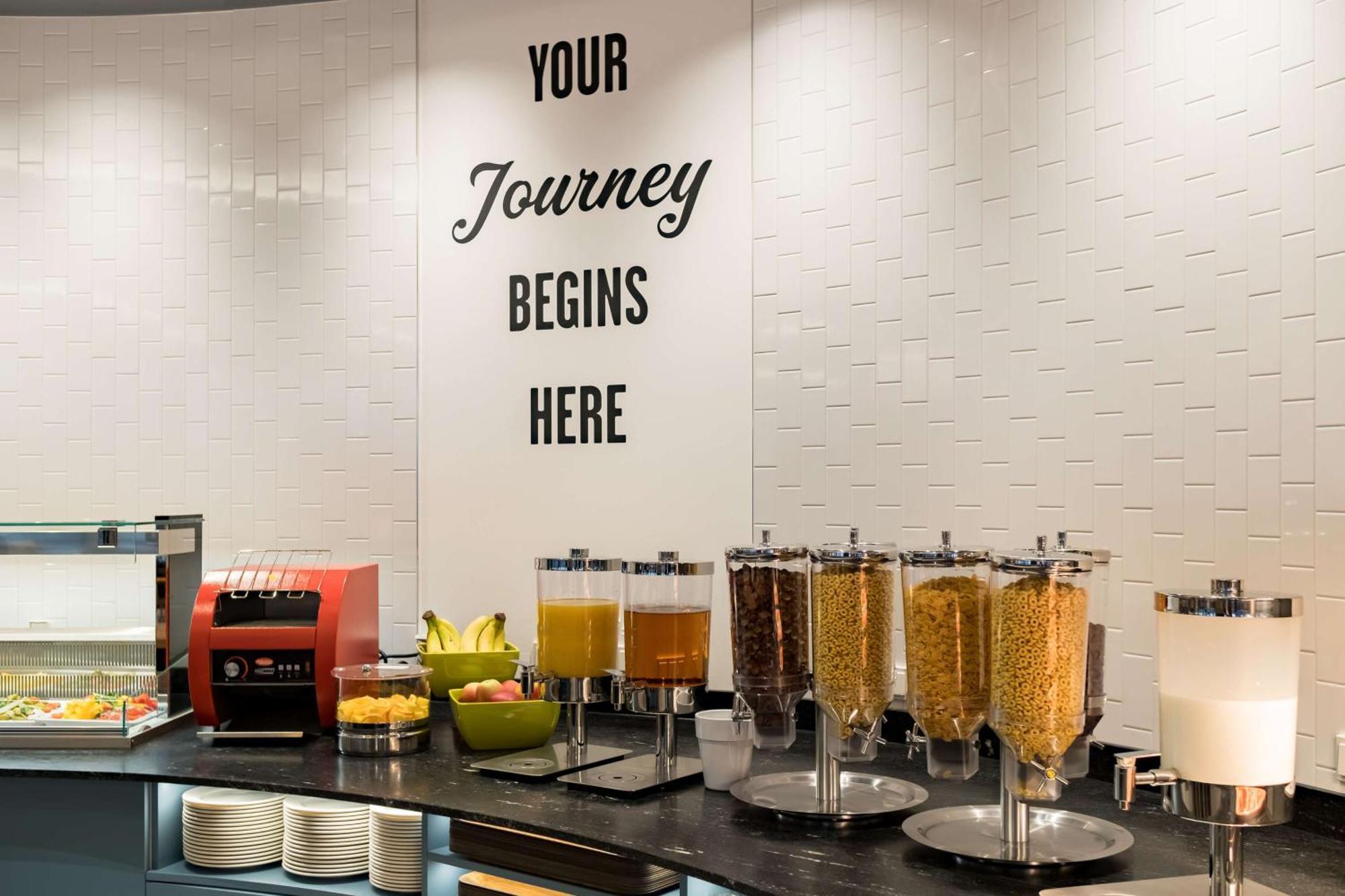 Hampton By Hilton Riga Airport Ξενοδοχείο Mārupe Εξωτερικό φωτογραφία