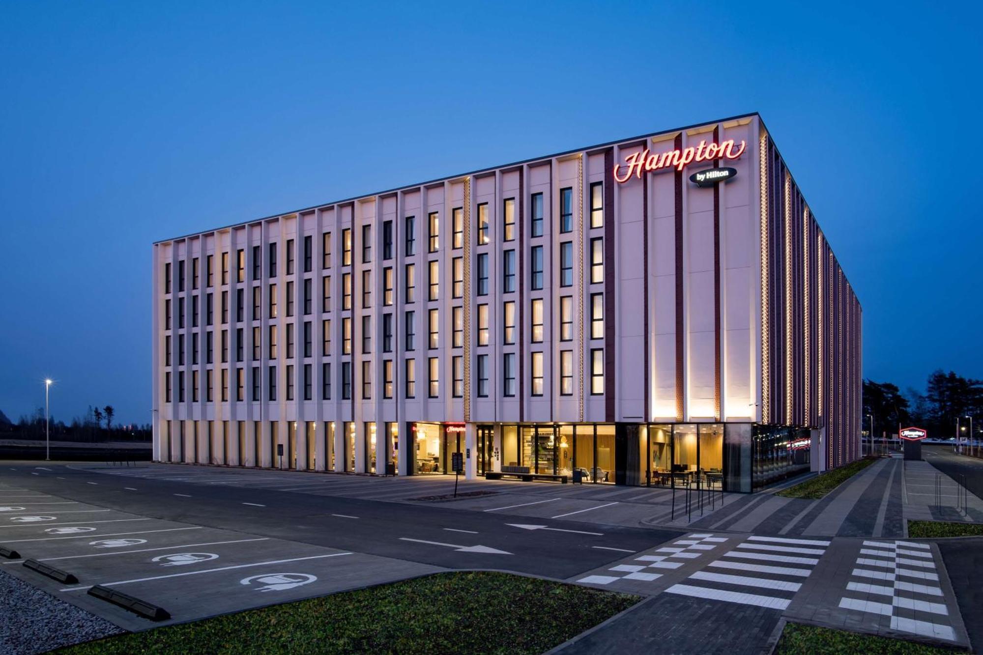 Hampton By Hilton Riga Airport Ξενοδοχείο Mārupe Εξωτερικό φωτογραφία